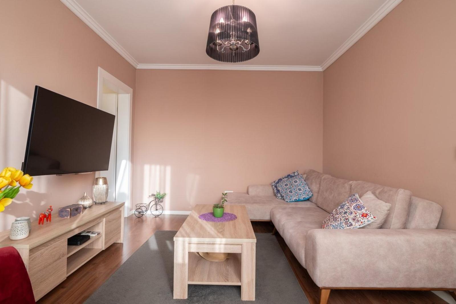 Tulip Apartment SJJ